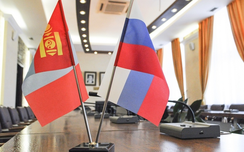 Russia_Mongolia.jpg_993041480.jpg