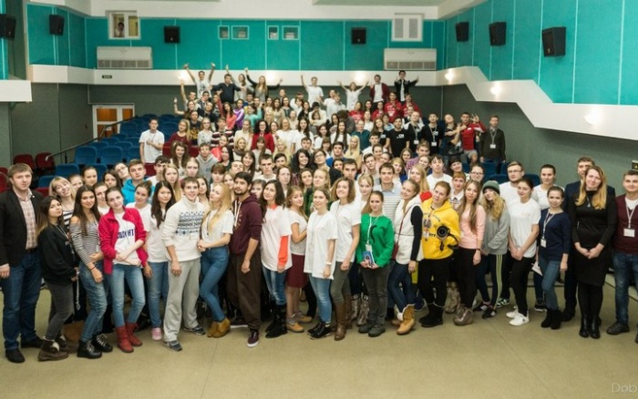 Tvoi-_2015.jpg