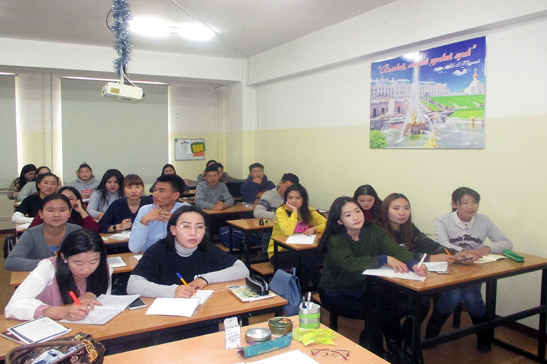Mong_Rus_peace_102018