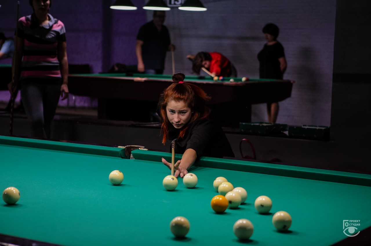 billiard