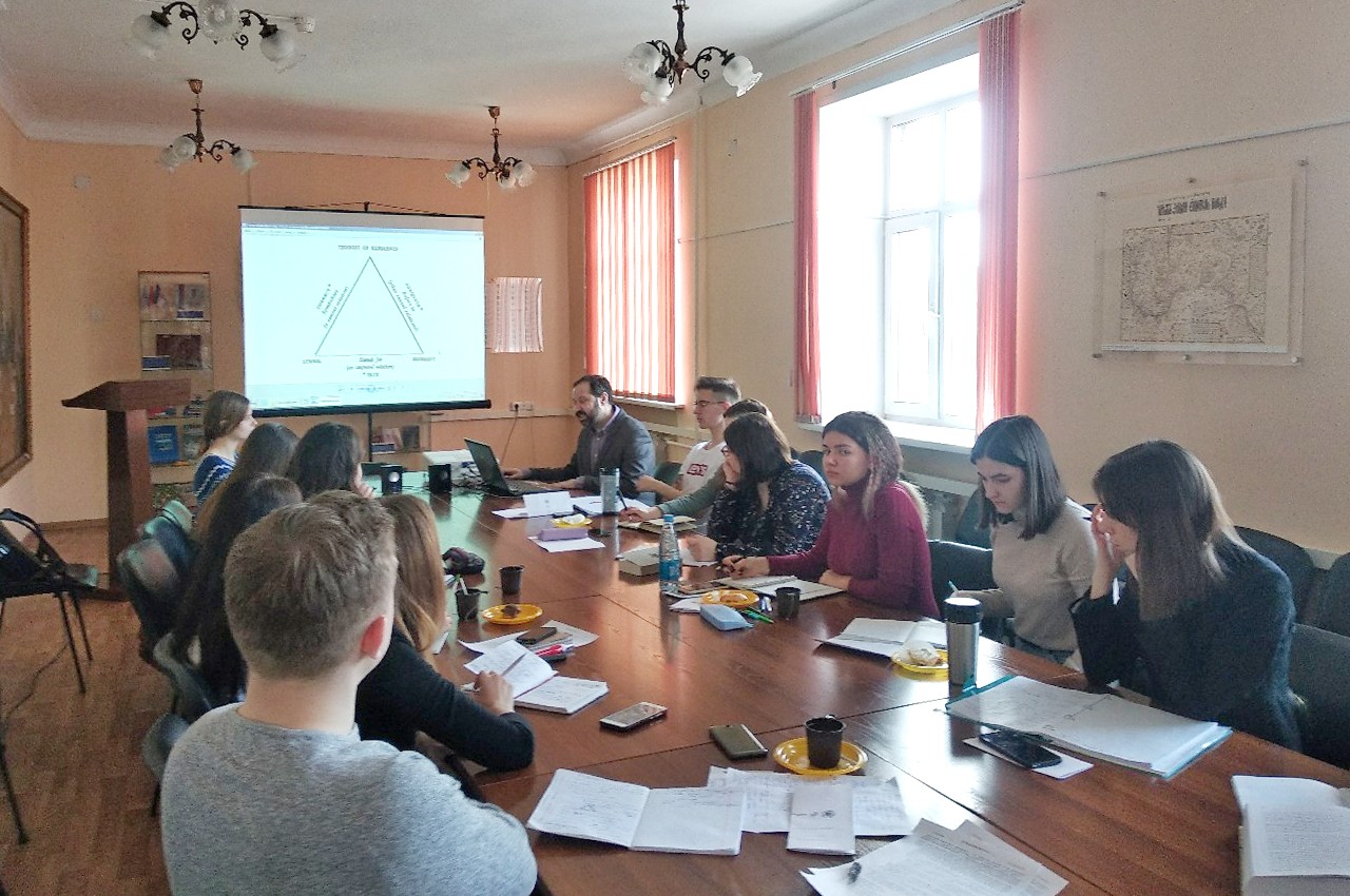 mol_filol_school_Kras