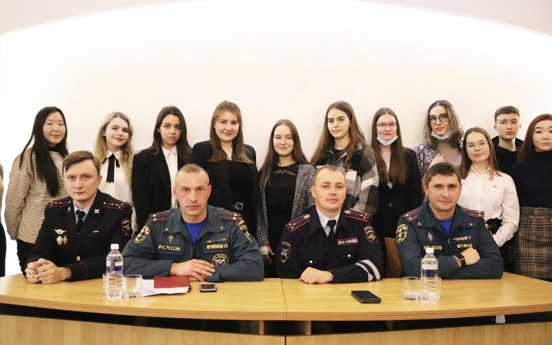 Law_geroi.jpg