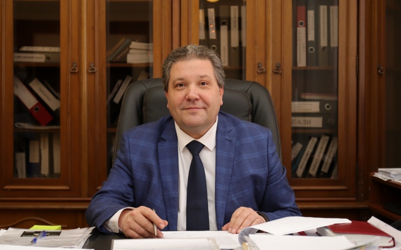 rektor_Schmidt_2022.jpg