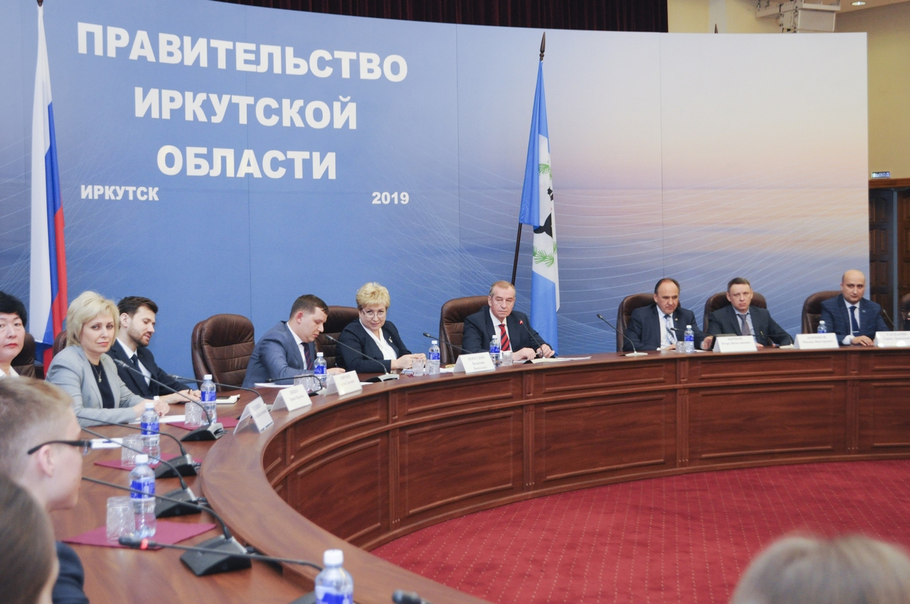 Gubernator_pervokursniki_022019