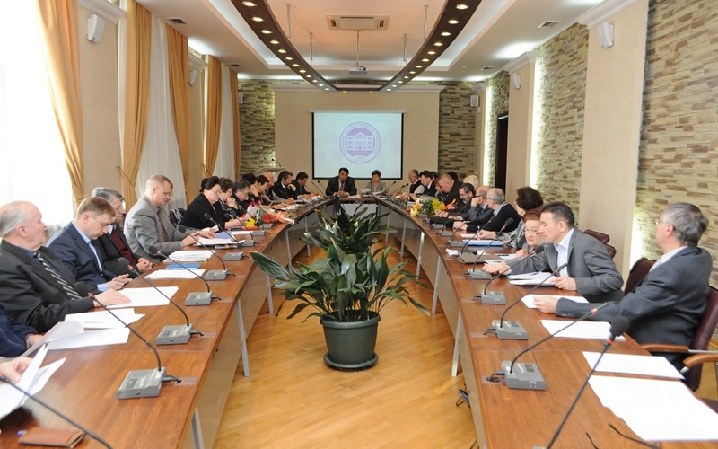 ucheni_sovet_11_2013.jpg